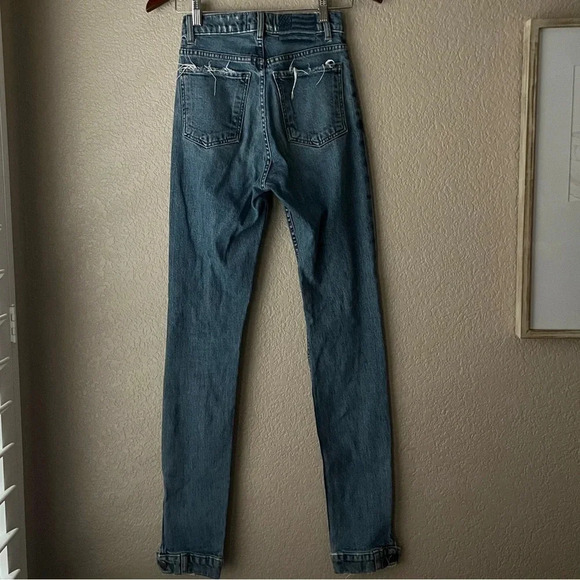 Revice Farrah High Waisted Distressed Jeans Medium Wash Size 26 Made in USA - Picture 6 of 9